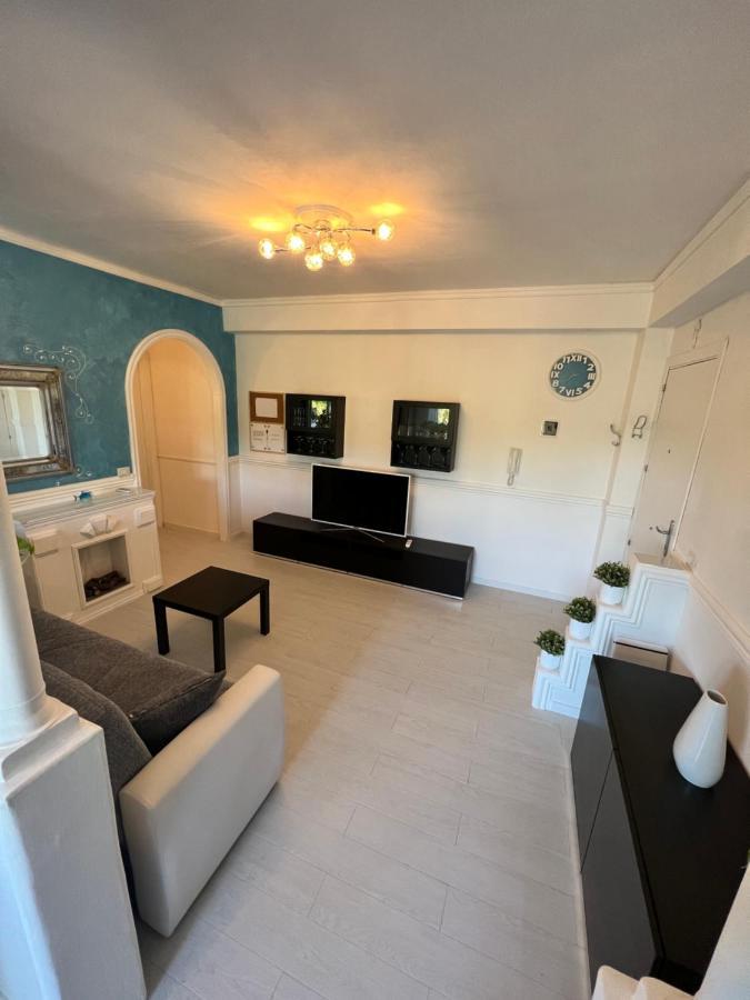 Relaxing Apartments Giardini-Naxos Zewnętrze zdjęcie